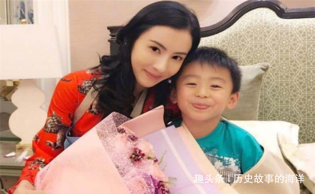 张柏芝两子早期成长故事揭秘