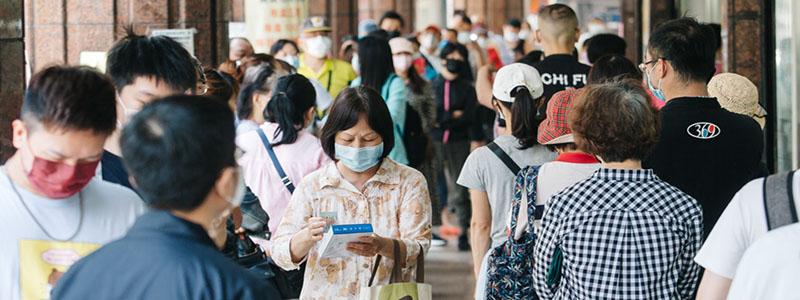 中国新冠病例人数最早